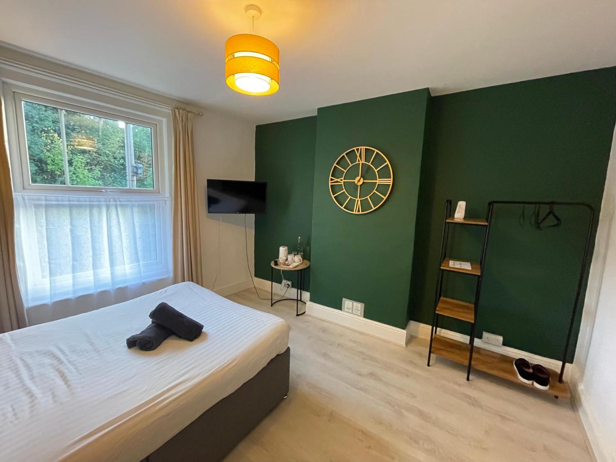 Rooms In City Centre House With Kitchen, Lounge, Garden Ipswich Extérieur photo